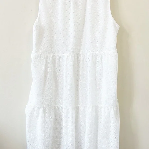 Lilly Pulitzer Novella Dress Resort White Mini Medallion Chiffon Eyelet Size L - Picture 8 of 11